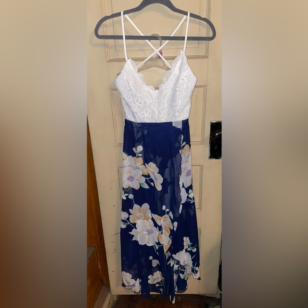 NWOT Blooming Jelly Women's Deep V Neck Backless Asymmetrical Floral Maxi Dress